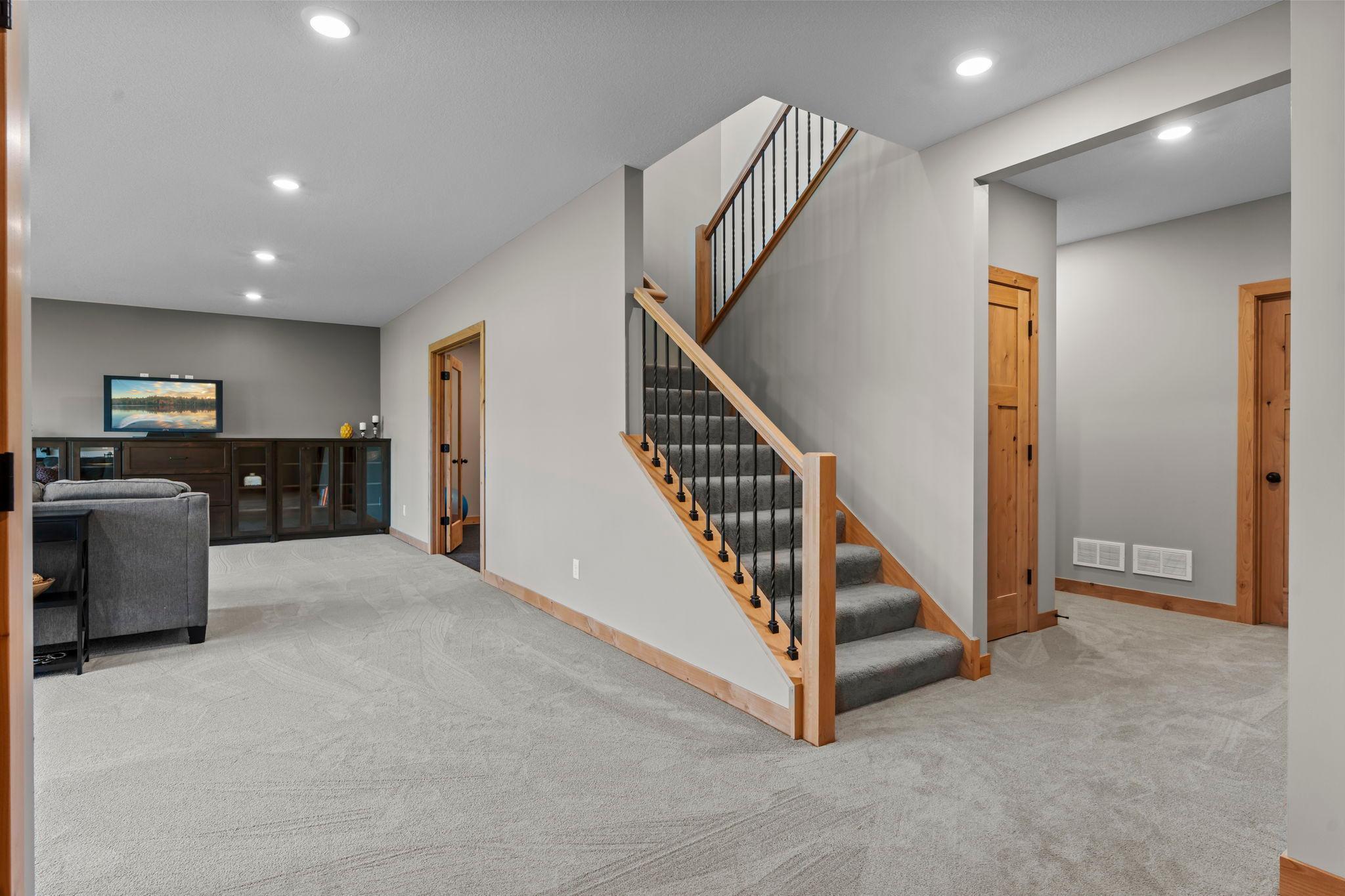 19811 Jennady Avenue Jordan, MN 55352 - Photo 38 of 68