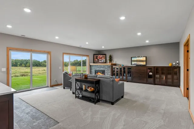 $1,250,000 | 19811 Jennady Avenue, Jordan, MN 55352