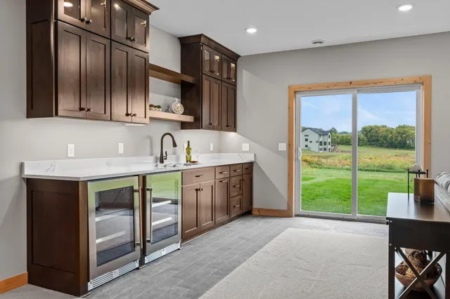 $1,250,000 | 19811 Jennady Avenue, Jordan, MN 55352