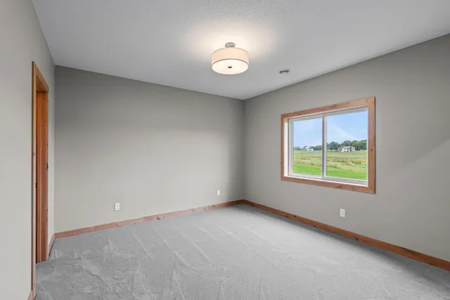 $1,250,000 | 19811 Jennady Avenue, Jordan, MN 55352