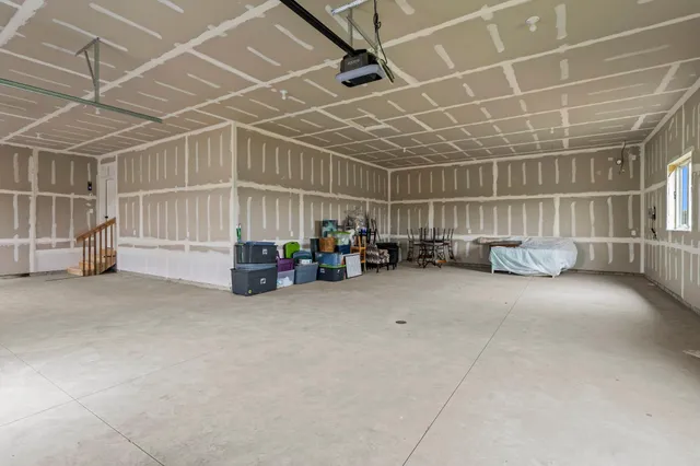 $1,250,000 | 19811 Jennady Avenue, Jordan, MN 55352