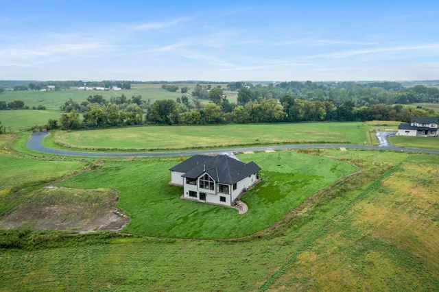 $1,250,000 | 19811 Jennady Avenue, Jordan, MN 55352