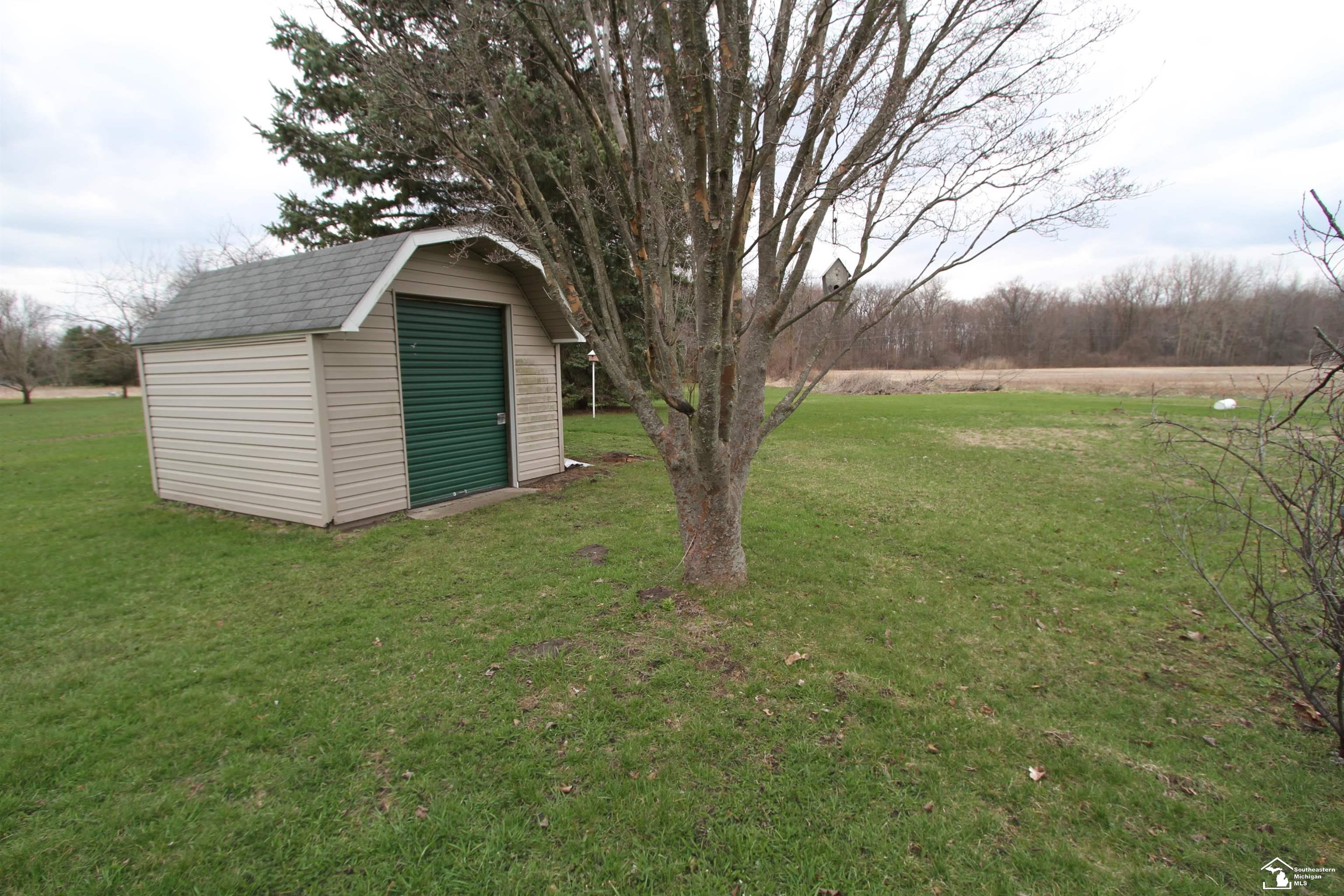 6065 War Road Monroe, MI 48162 - Photo 34 of 38