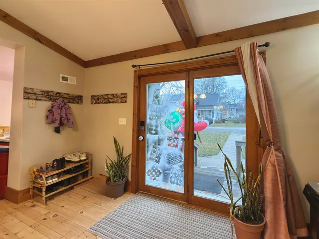 $234,980 | 447 Broadway Street, Berlin, WI 54923