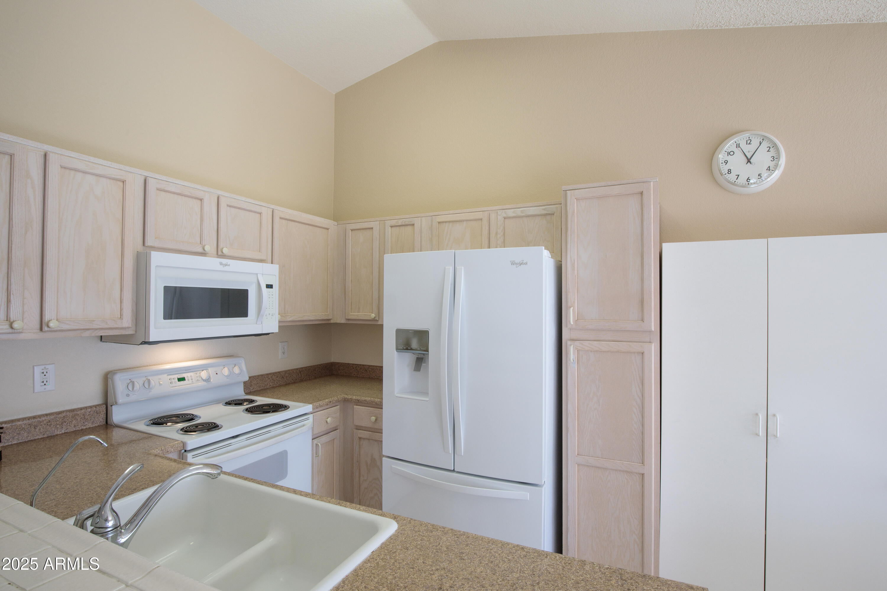 1941 East Kerby Farms Road Chandler, AZ 85249 - Photo 10 of 50 1941 E Kerby Farms Rd-10