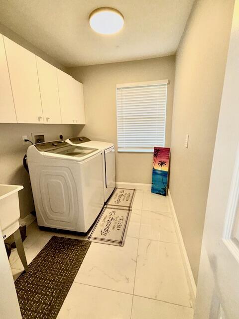 22392 Siesta Key Drive Boca Raton, FL 33428 - Photo 27 of 39 a utility room with a sink