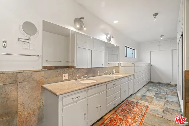 a view of house with yard