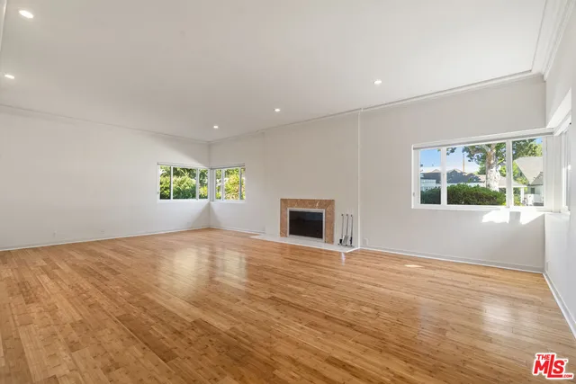 $11,850 | 4315 Clybourn Avenue, Toluca Lake, CA 91602