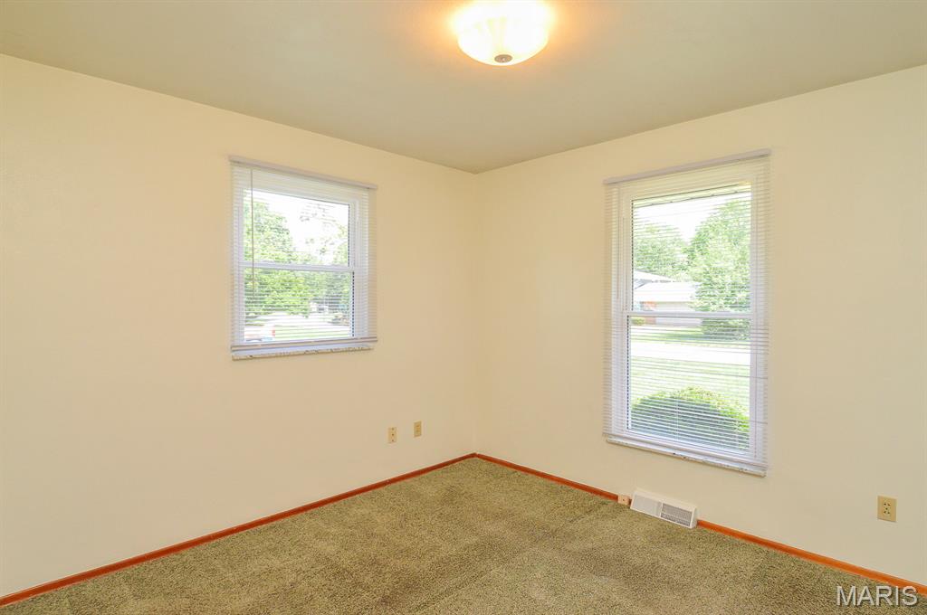 37 Hemlock Drive Belleville, IL 62221 - Photo 28 of 37
