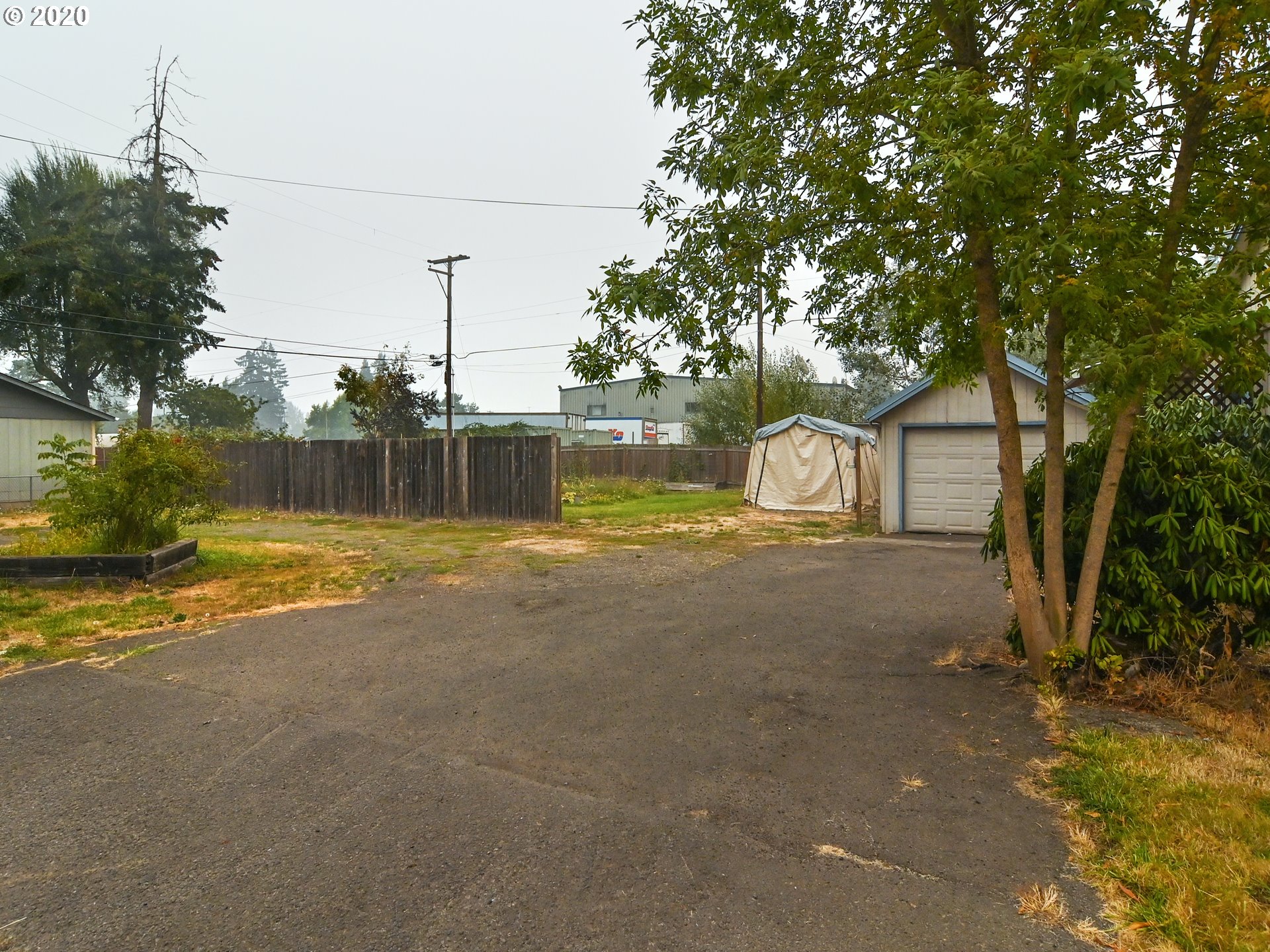 861 26th Street Springfield, OR 97477 - Photo 19 of 29