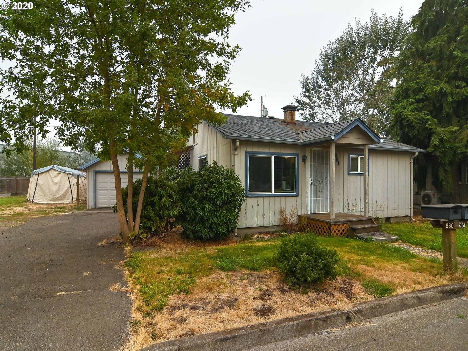 861 26th Street Springfield, OR 97477 - Photo 3 of 29