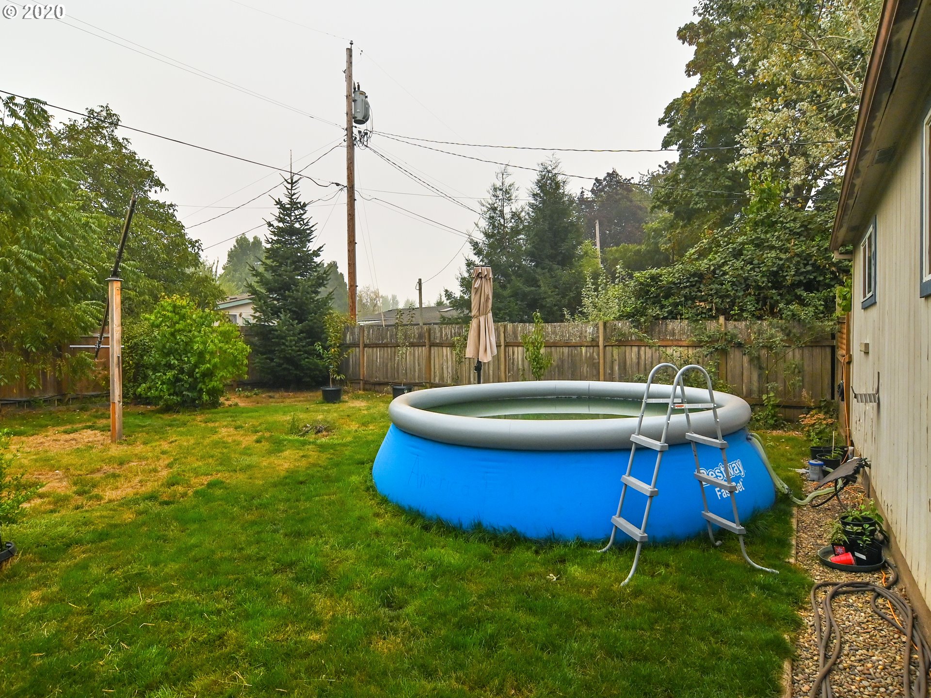861 26th Street Springfield, OR 97477 - Photo 25 of 29