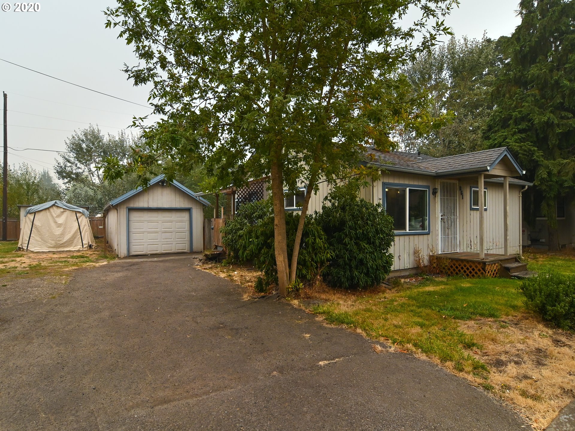 861 26th Street Springfield, OR 97477 - Photo 4 of 29