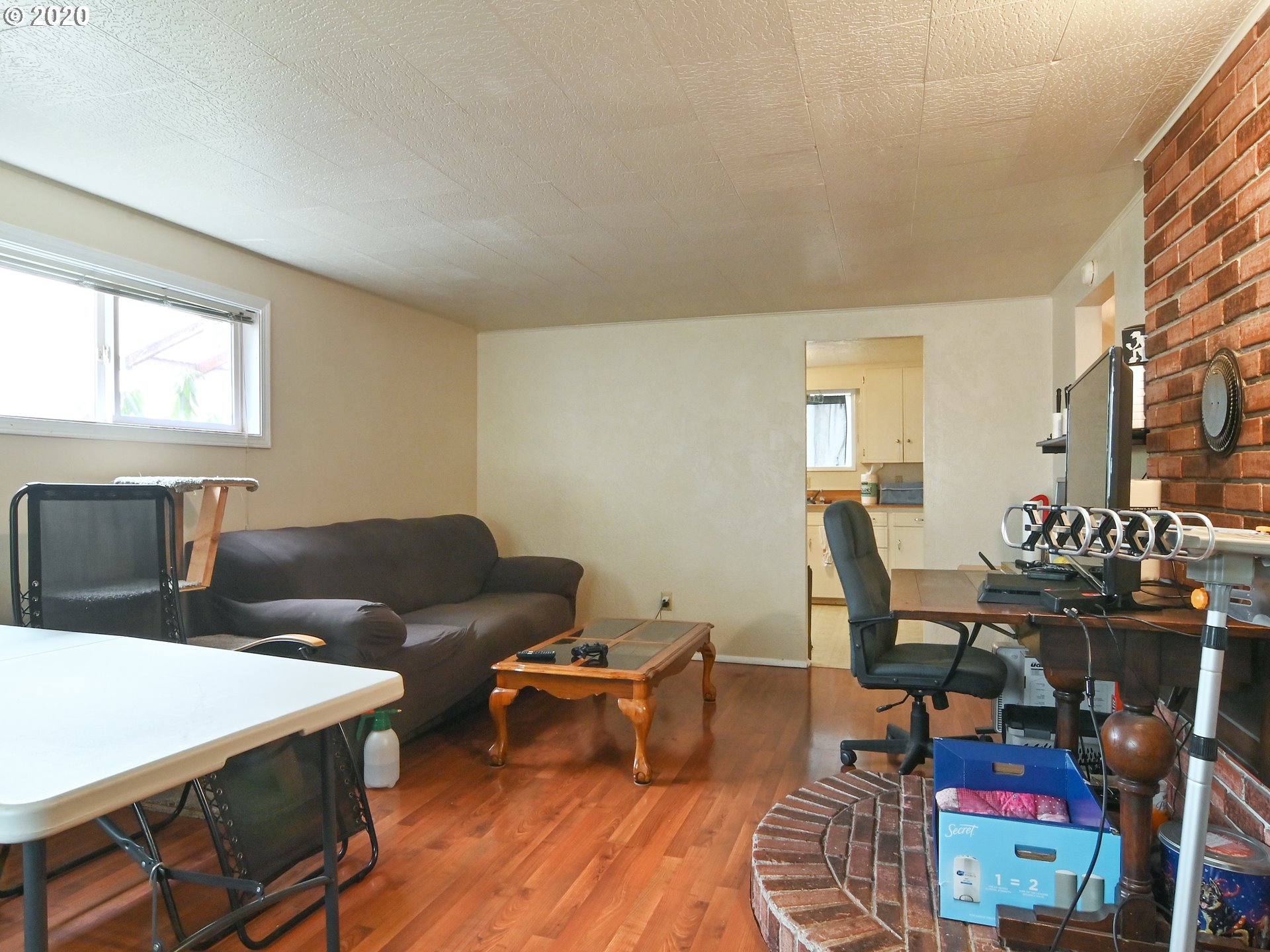 861 26th Street Springfield, OR 97477 - Photo 6 of 29