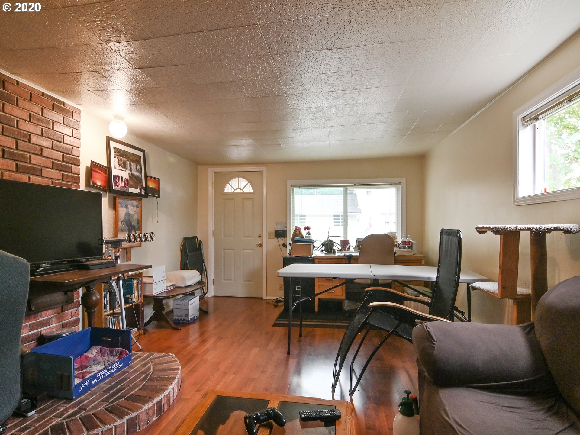 861 26th Street Springfield, OR 97477 - Photo 8 of 29