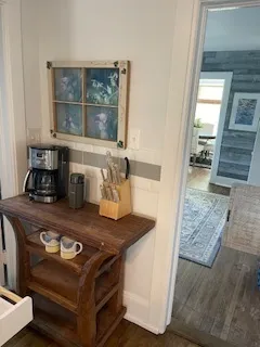 $520,000 | 3 East Slade Street, Palatine, IL 60067