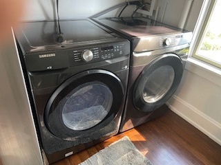 3 East Slade Street Palatine, IL 60067 - Photo 20 of 45 a utility room with dryer and washer
