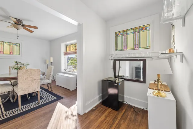 $520,000 | 3 East Slade Street, Palatine, IL 60067