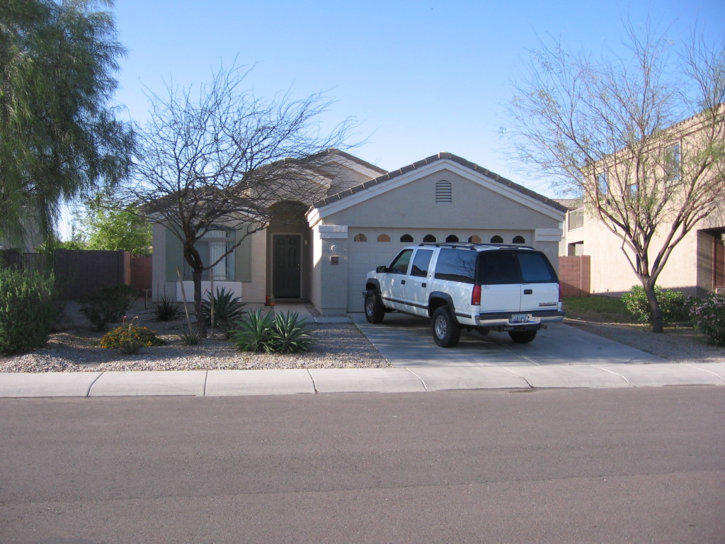 8340 West Cordes Road Tolleson, AZ 85353 - Photo 3 of 4 3