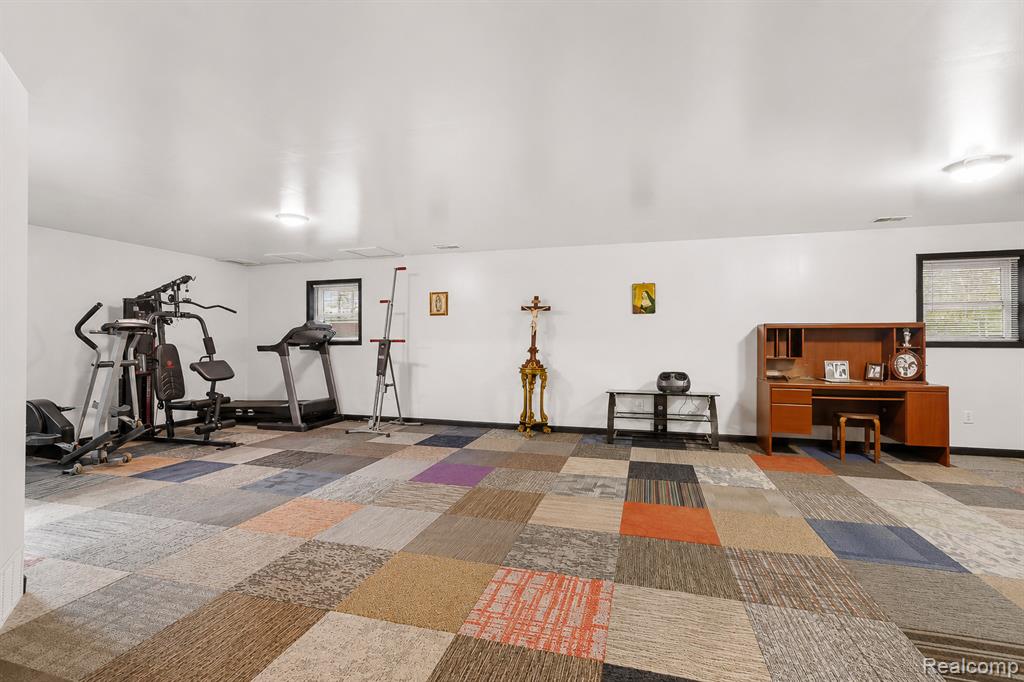 15756 Lewis Road Capac, MI 48014 - Photo 31 of 37