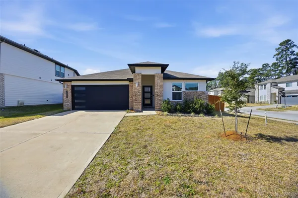 $2,250 | 14251 Big Bend Drive, Conroe, TX 77384