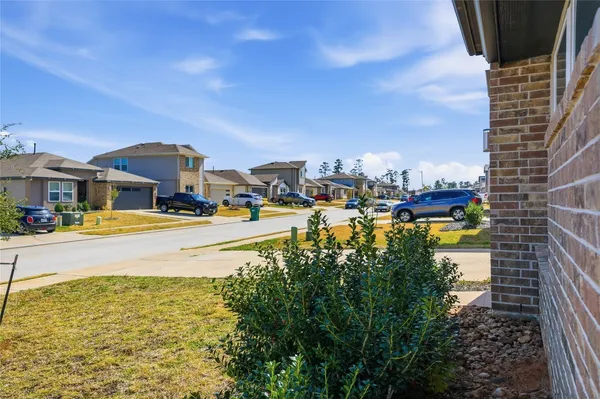 $2,250 | 14251 Big Bend Drive, Conroe, TX 77384