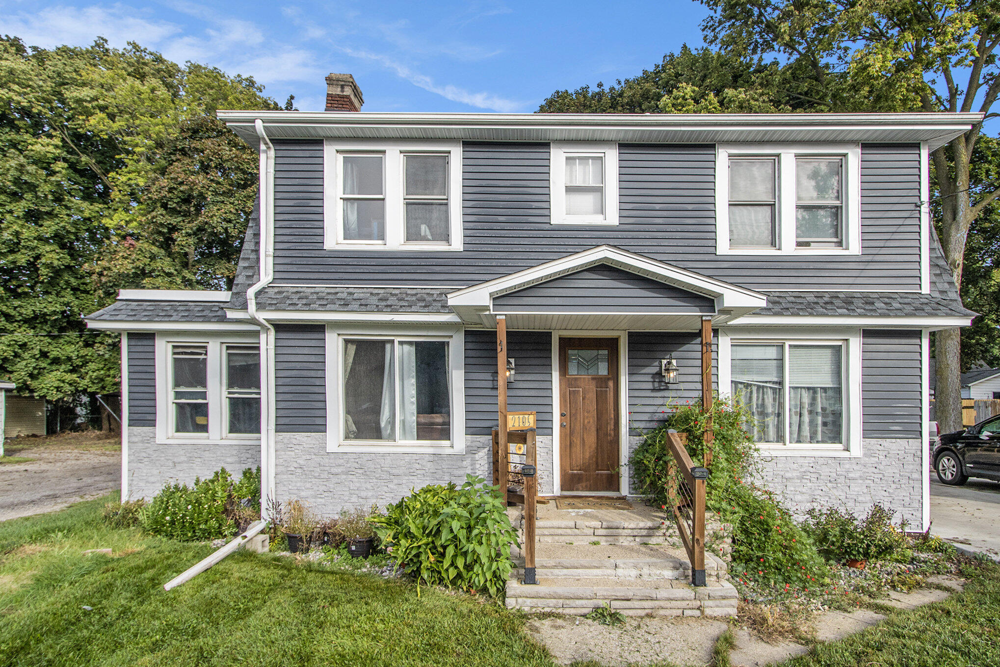 2105 Gull Road Kalamazoo, MI 49048 - Photo 3 of 13 003_file_353