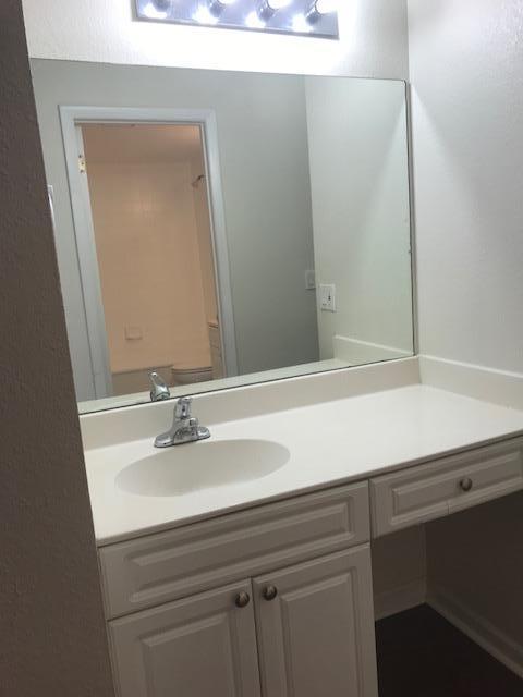 8243 Thames Boulevard, Unit D Boca Raton, FL 33433 - Photo 11 of 21 IMG_3371 (1)