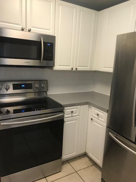 8243 Thames Boulevard, Unit D Boca Raton, FL 33433 - Photo 3 of 21 IMG_3382
