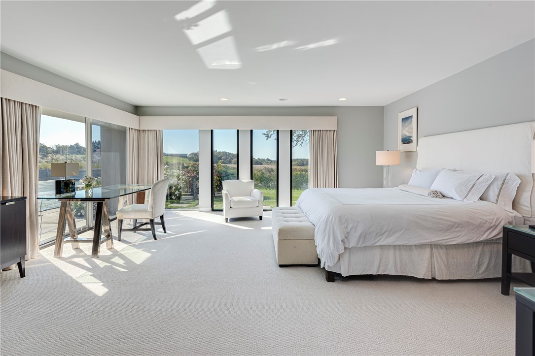 111 Ocean Avenue Newport, RI 02840 - Photo 25 of 46 Natural light and new carpet