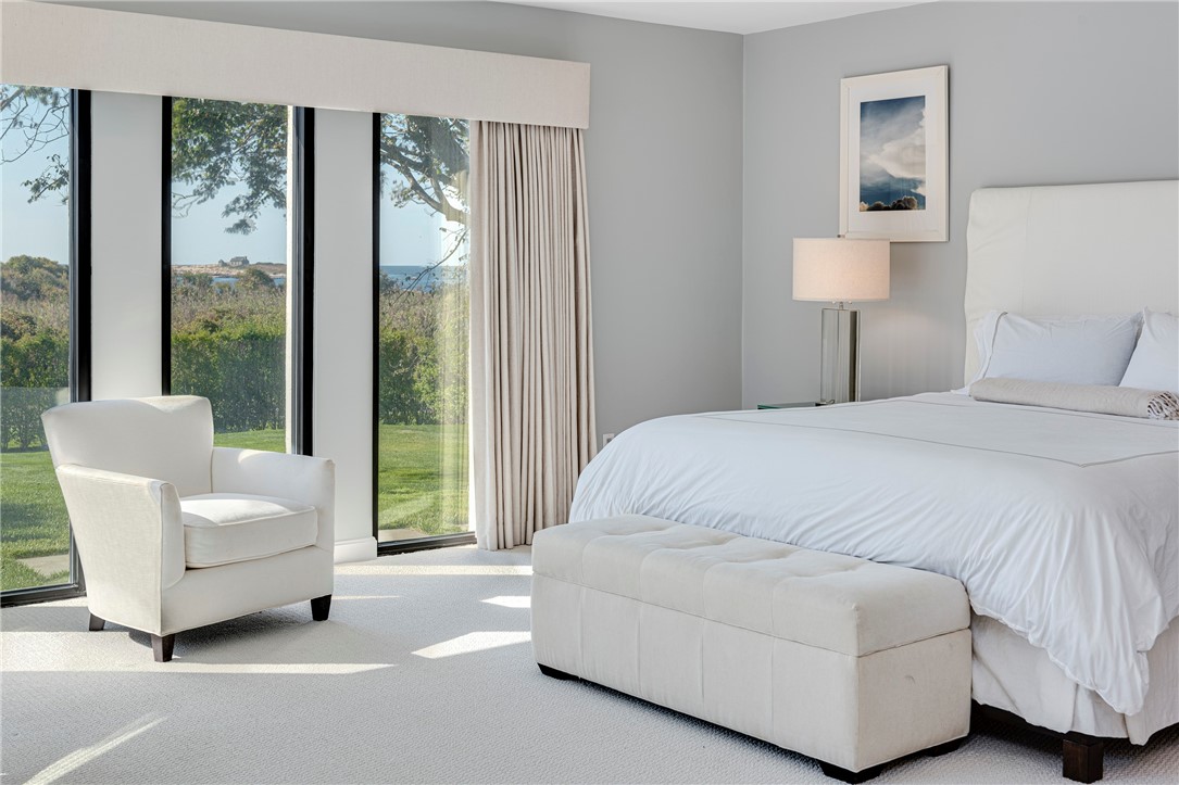 111 Ocean Avenue Newport, RI 02840 - Photo 26 of 46 King Bed