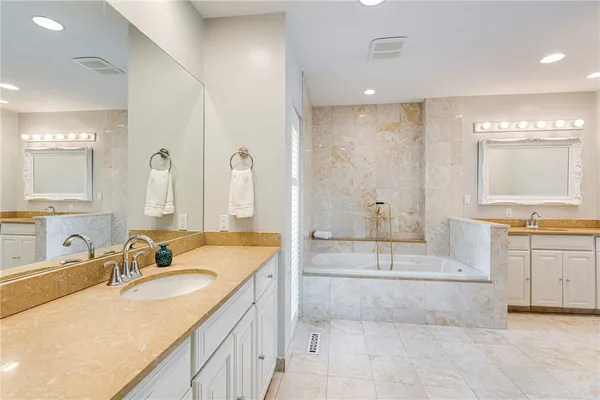 $10,000 | 111 Ocean Avenue, Newport, RI 02840