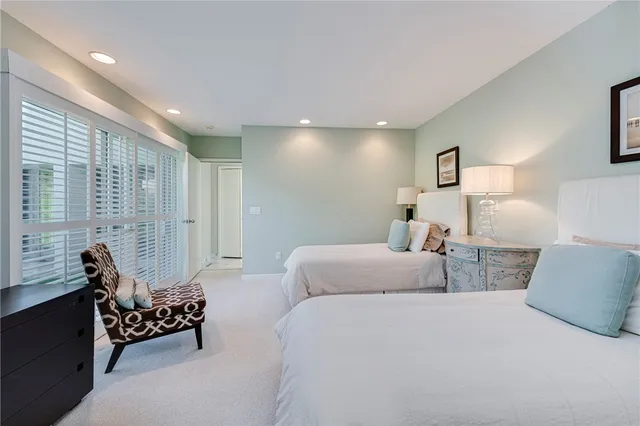 $10,000 | 111 Ocean Avenue, Newport, RI 02840