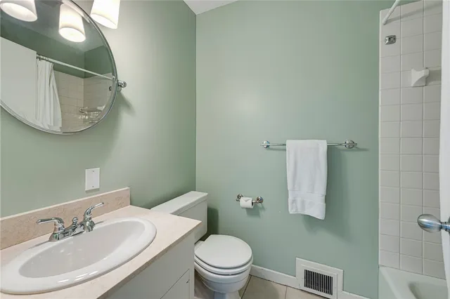 $10,000 | 111 Ocean Avenue, Newport, RI 02840