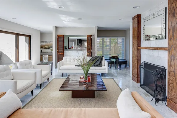 $10,000 | 111 Ocean Avenue, Newport, RI 02840