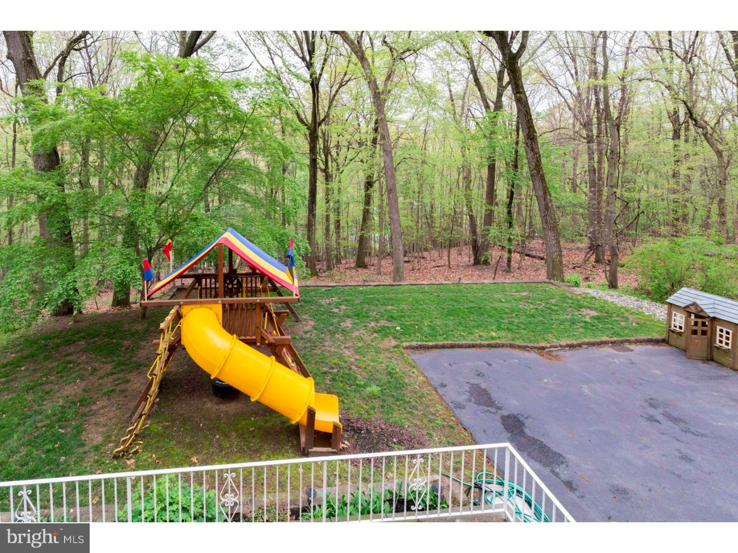 659 Crestwood Road Wayne, PA 19087 - Photo 17 of 19