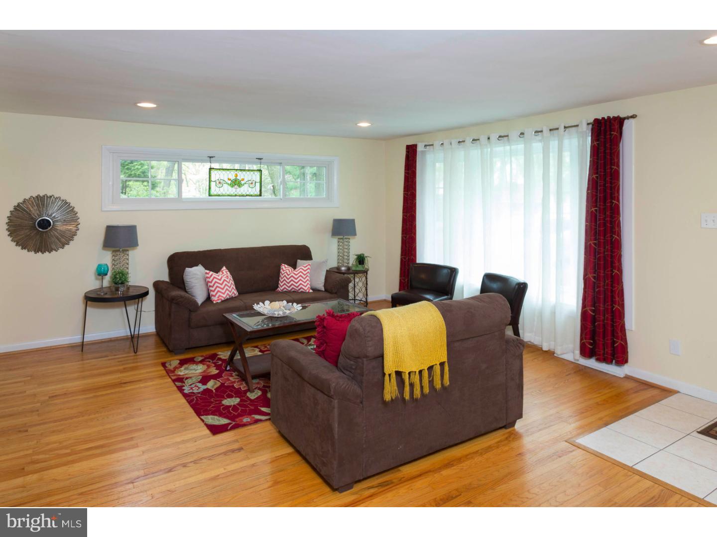 659 Crestwood Road Wayne, PA 19087 - Photo 3 of 19