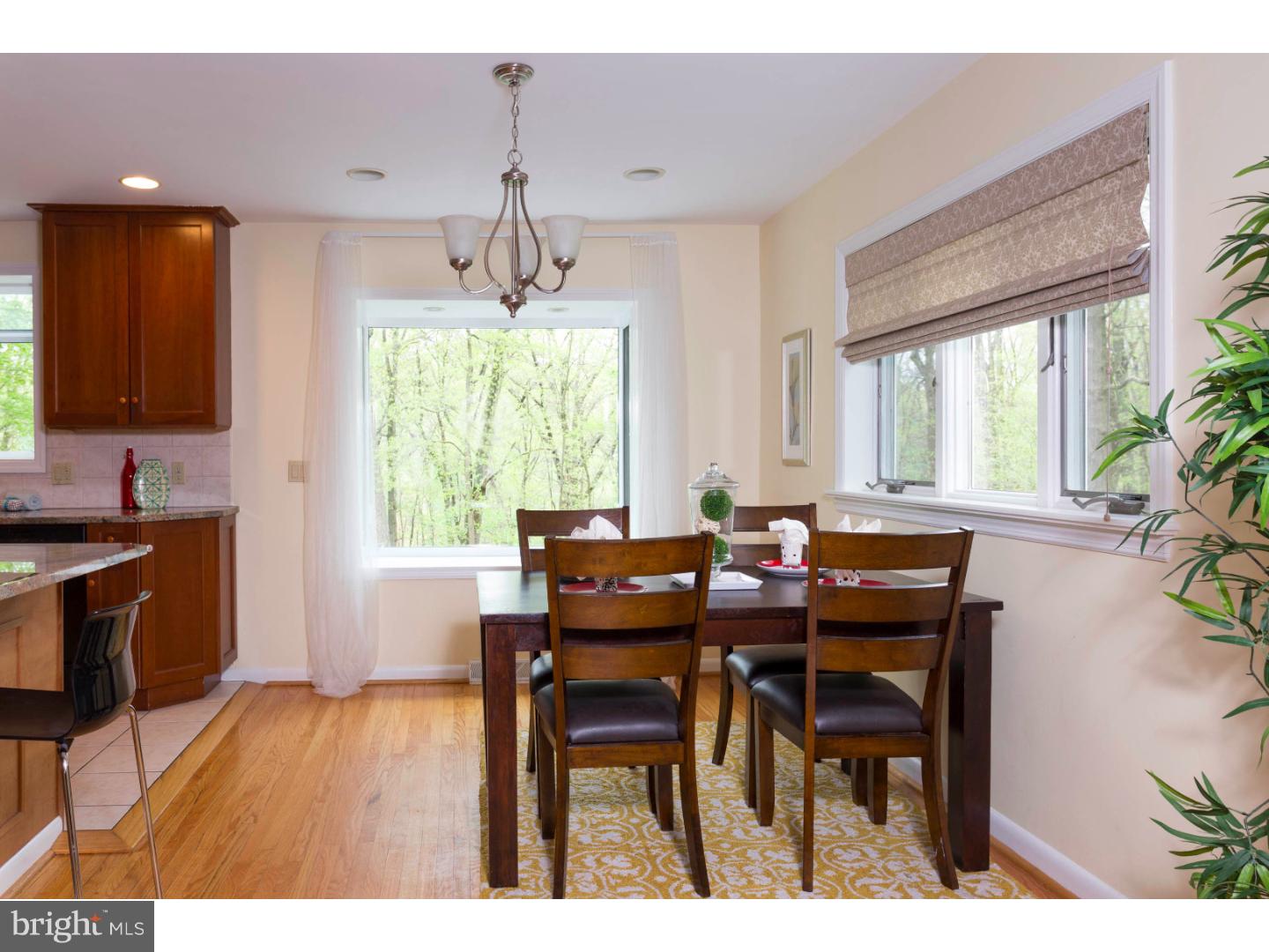 659 Crestwood Road Wayne, PA 19087 - Photo 5 of 19