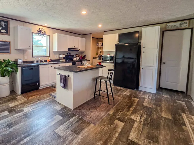 $235,000 | 969 Southeast A Street, Linton, IN 47441