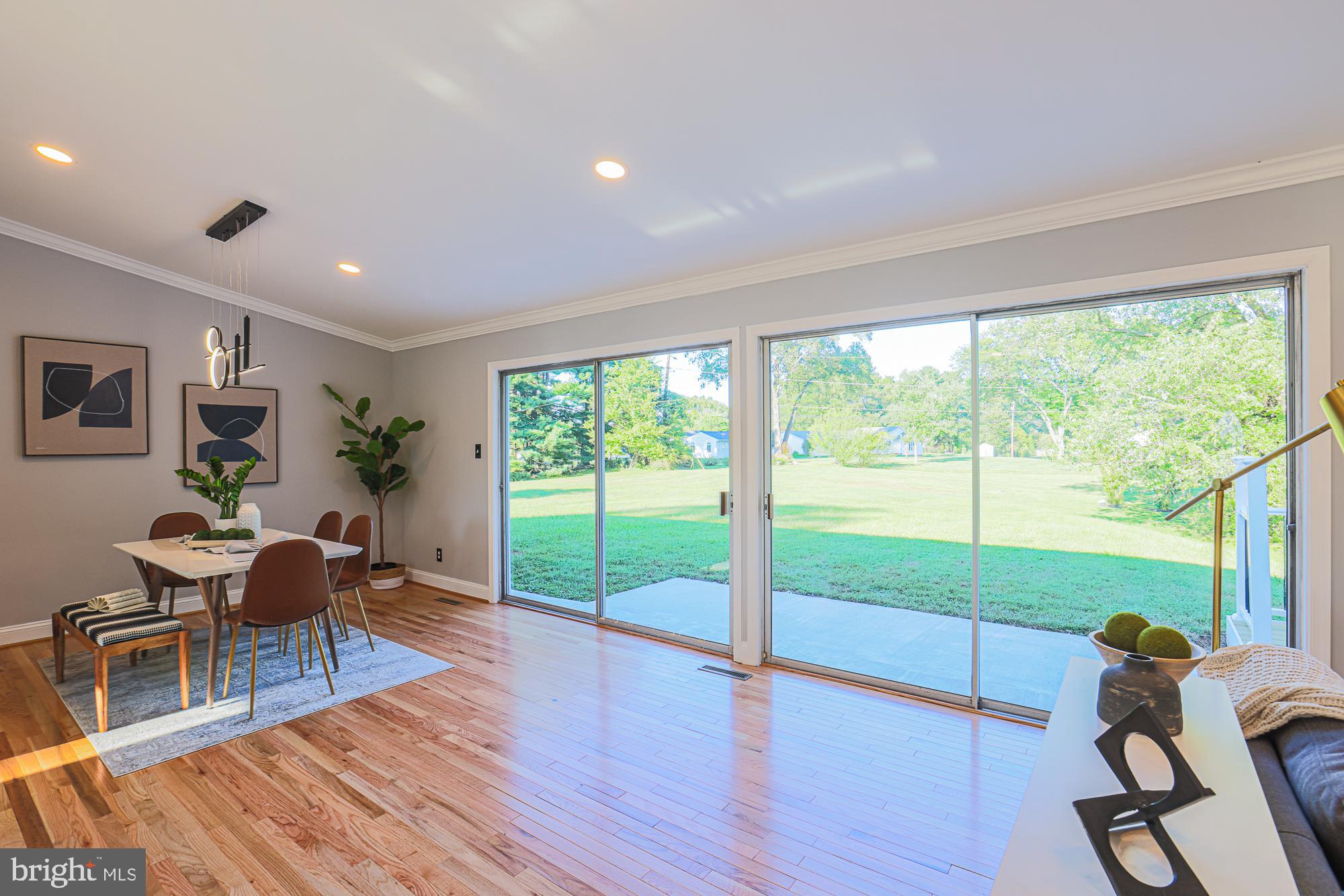 8319 Stevenson Road Pikesville, MD 21208 - Photo 26 of 97 Lots of glass