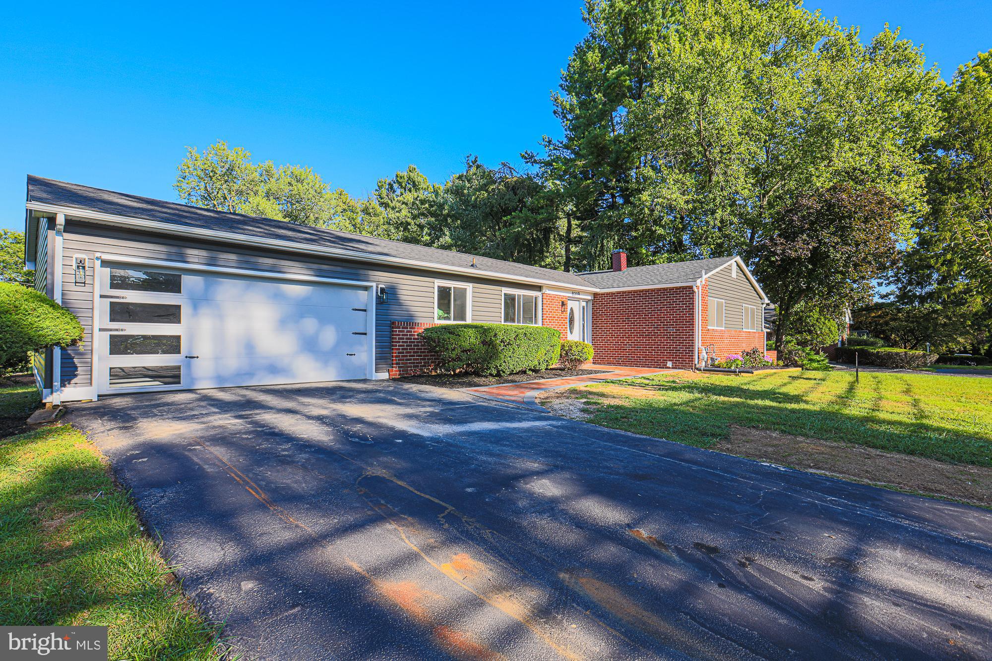 8319 Stevenson Road Pikesville, MD 21208 - Photo 3 of 97 Mid century modern rancher