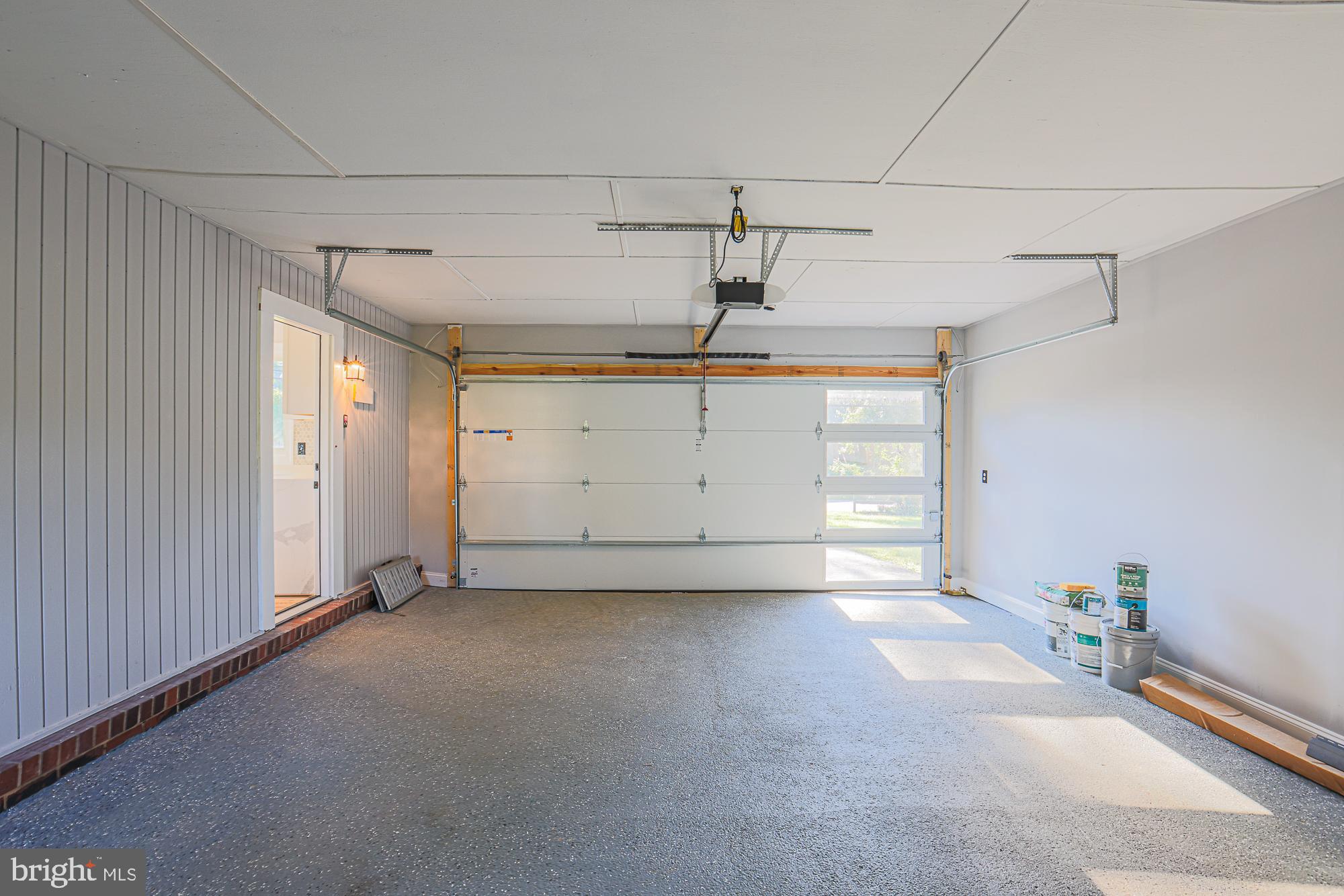 8319 Stevenson Road Pikesville, MD 21208 - Photo 45 of 97 Auto garage opener