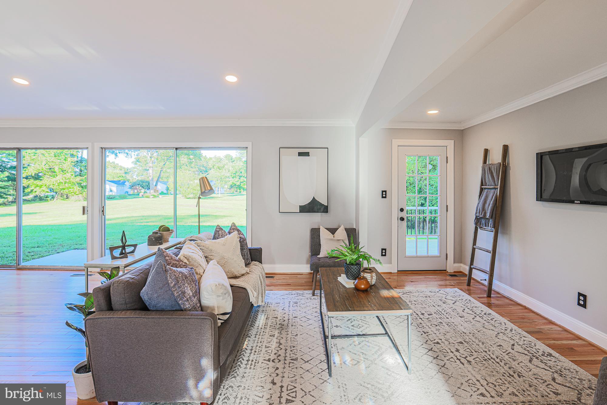 8319 Stevenson Road Pikesville, MD 21208 - Photo 48 of 97 Door to deck