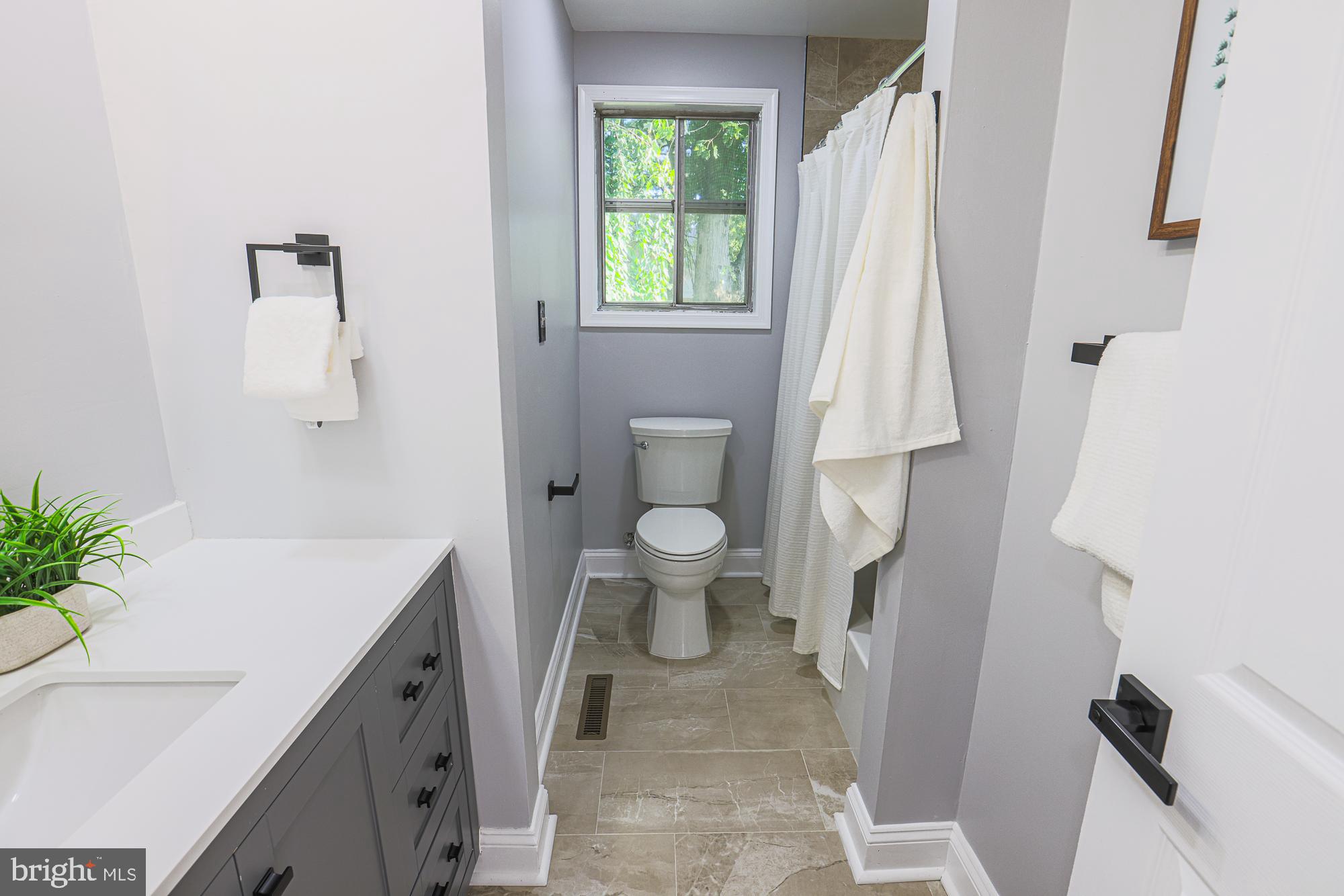 8319 Stevenson Road Pikesville, MD 21208 - Photo 79 of 97 Bright second bath