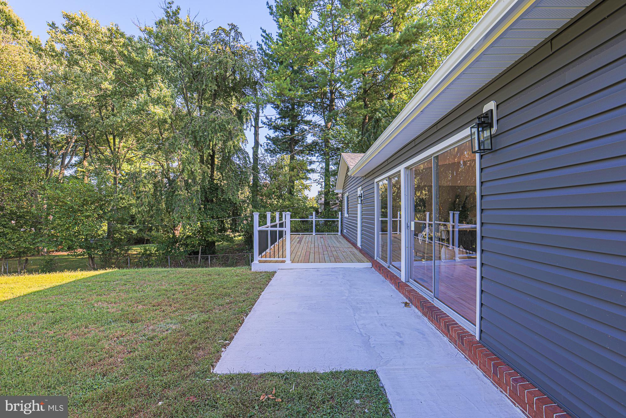 8319 Stevenson Road Pikesville, MD 21208 - Photo 9 of 97 Patio and deck