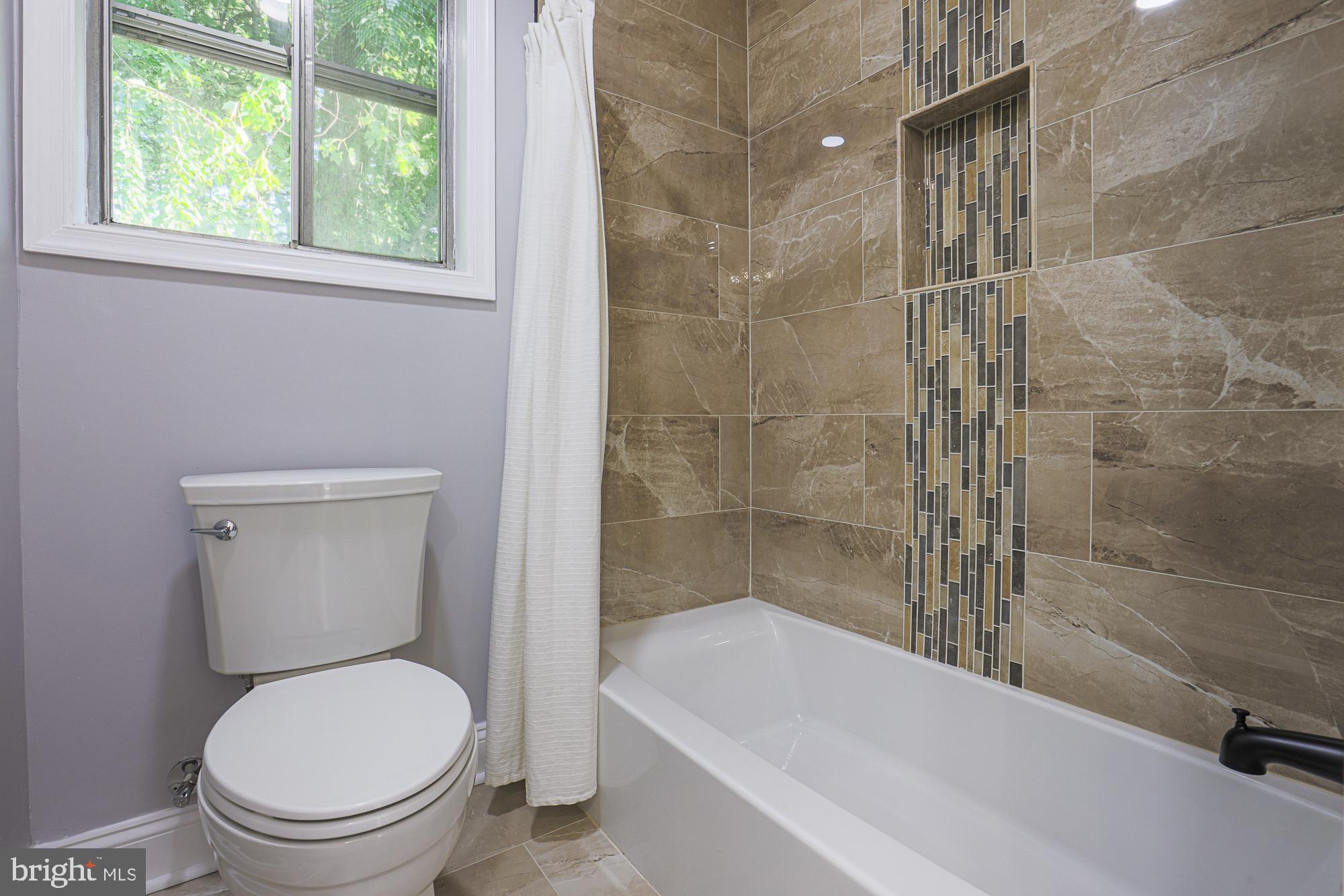 8319 Stevenson Road Pikesville, MD 21208 - Photo 93 of 97 Convenient cut out for personal items