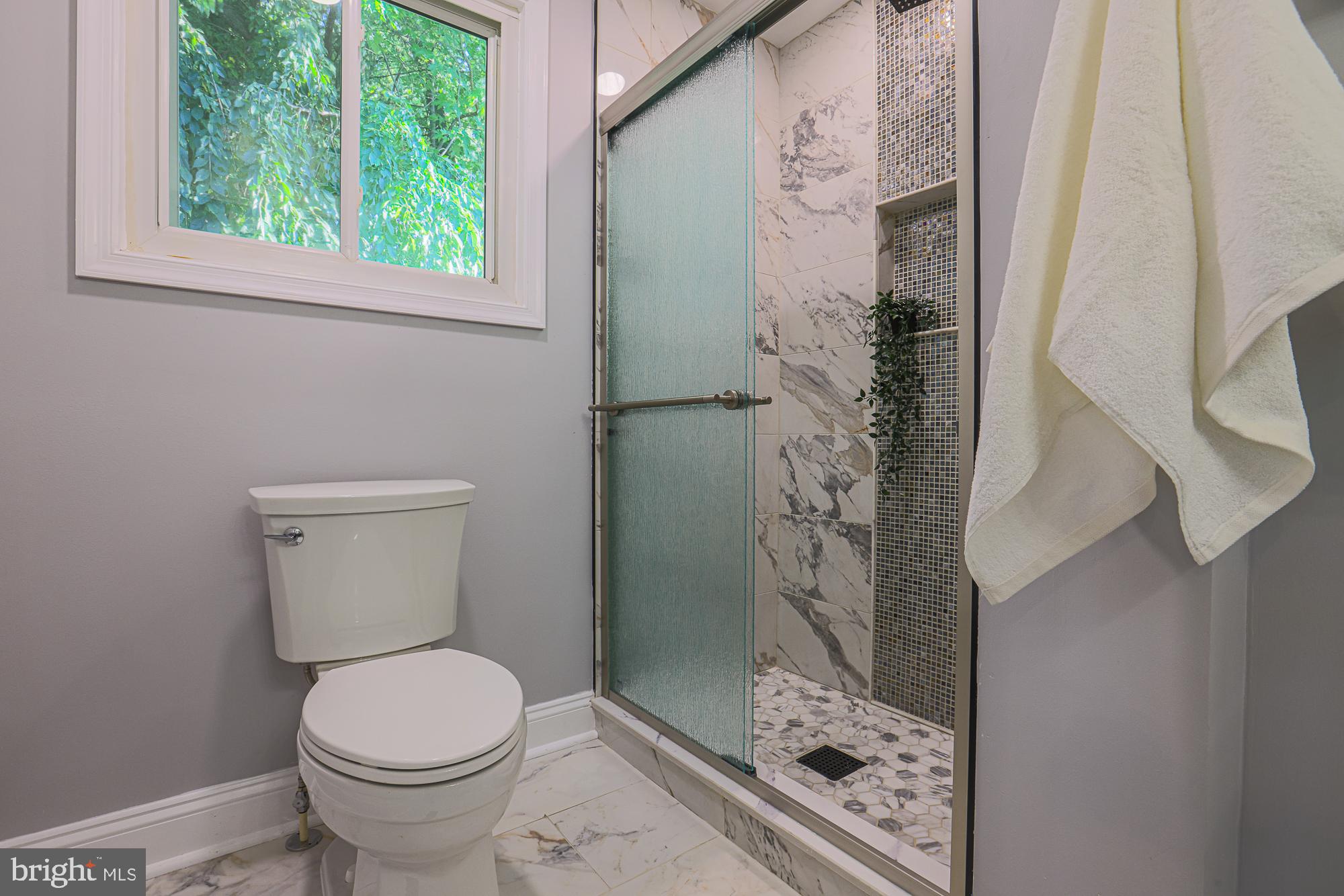 8319 Stevenson Road Pikesville, MD 21208 - Photo 95 of 97 Walk in primary shower