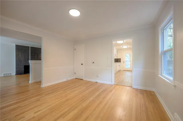 $389,000 | 7936 Campbell Street, Kansas City, MO 64131