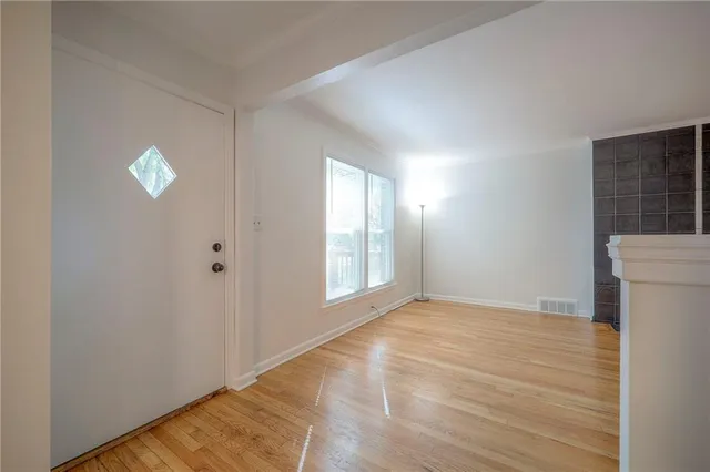$389,000 | 7936 Campbell Street, Kansas City, MO 64131