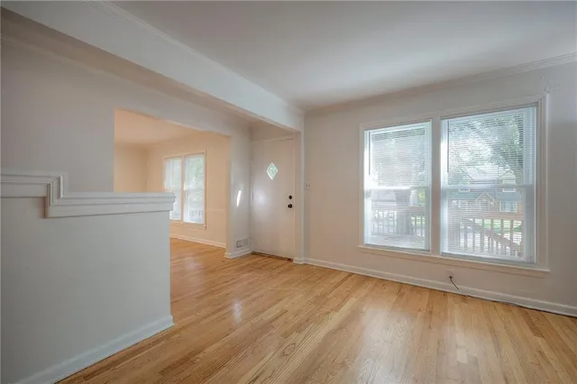 $389,000 | 7936 Campbell Street, Kansas City, MO 64131